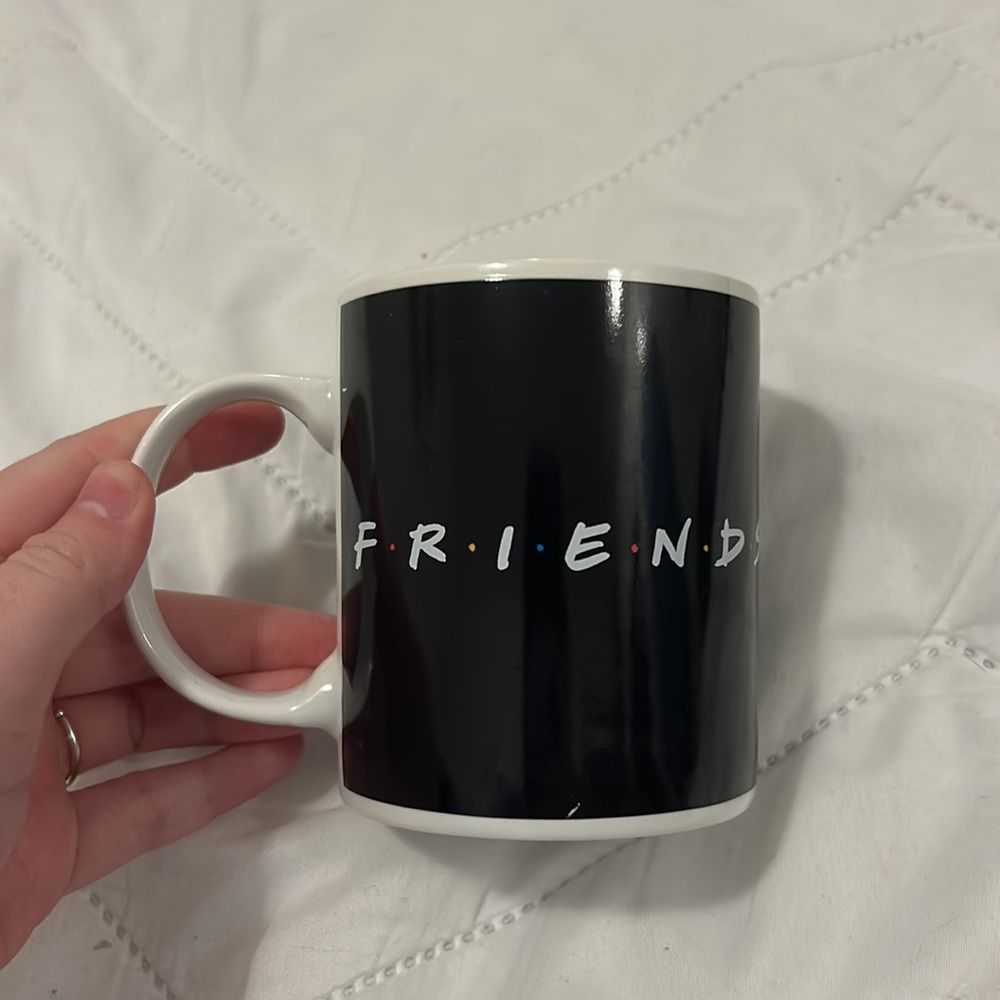 Friends Mug - Picture 2 of 3
